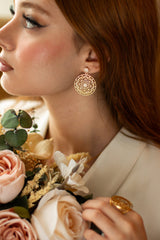 JS0027 - Golden Arabesque 
Earnings
